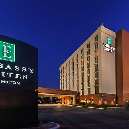 Embassy Suites By Hilton Dallas Market Center Εξωτερικό φωτογραφία