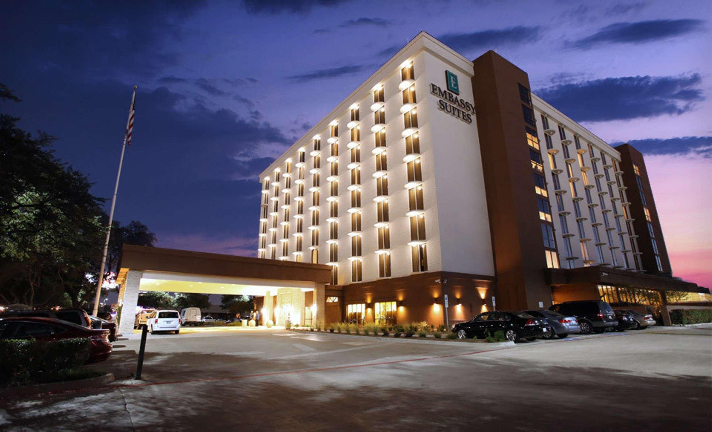 Embassy Suites By Hilton Dallas Market Center Εξωτερικό φωτογραφία