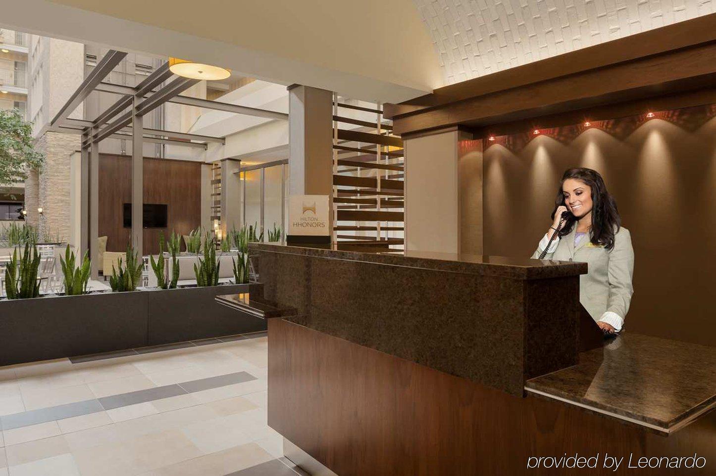 Embassy Suites By Hilton Dallas Market Center Εσωτερικό φωτογραφία